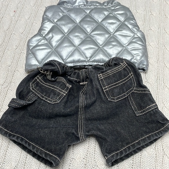 Build a Bear black denim jeans & silver puffer vest chain/pocket detail- jeans - Picture 6 of 10